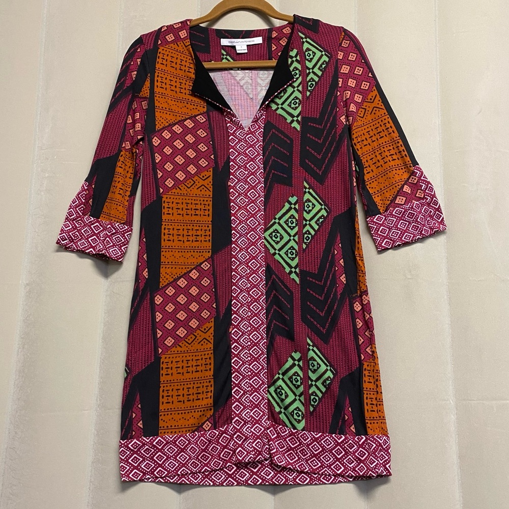 Diane von Furstenberg DVF Women’s Dress Size 2 100% Silk Shift Abstract Designer
